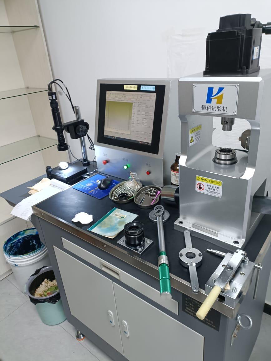 Cruise Grease laboratory bench for grease performance testing